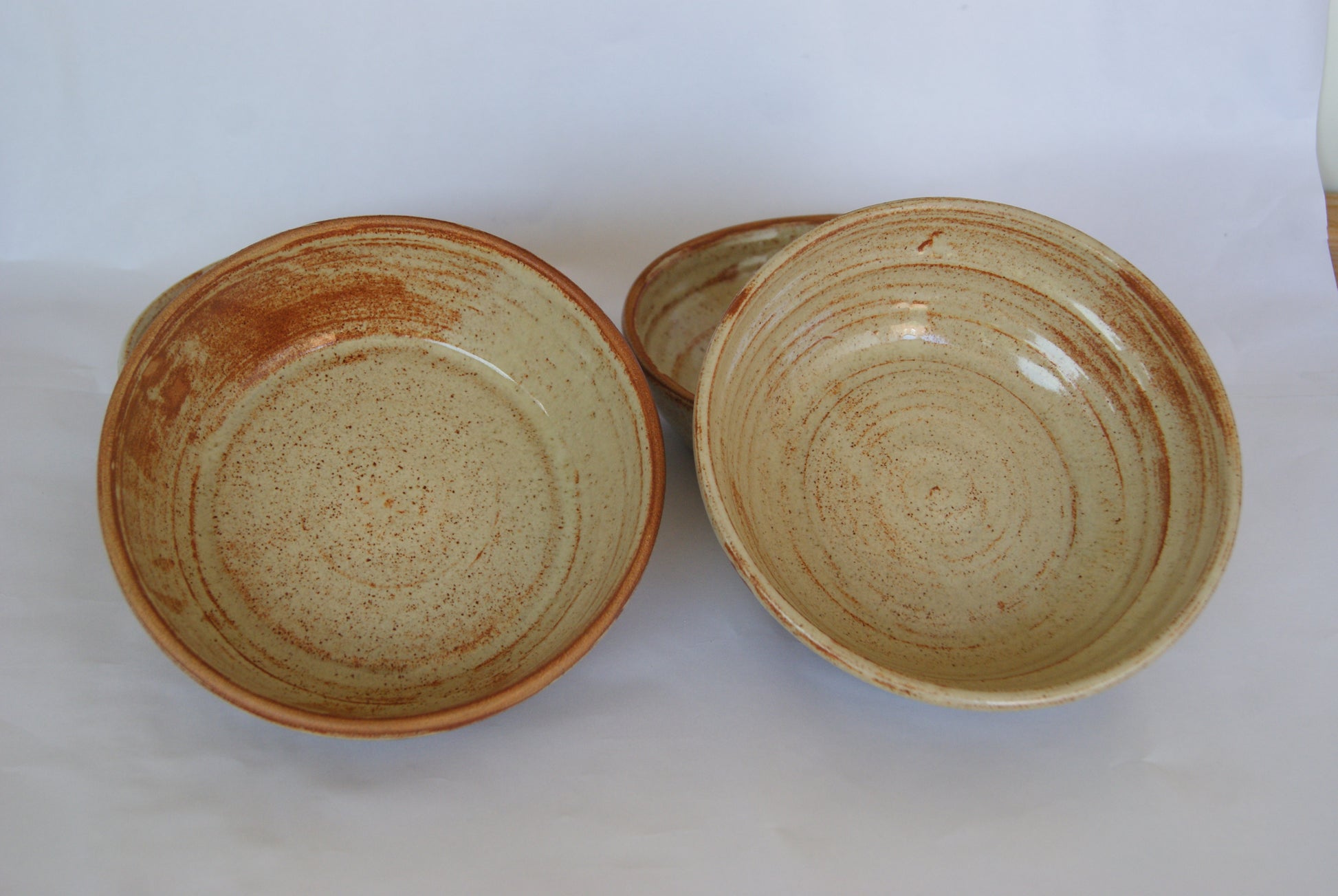 Medium-sized bowl